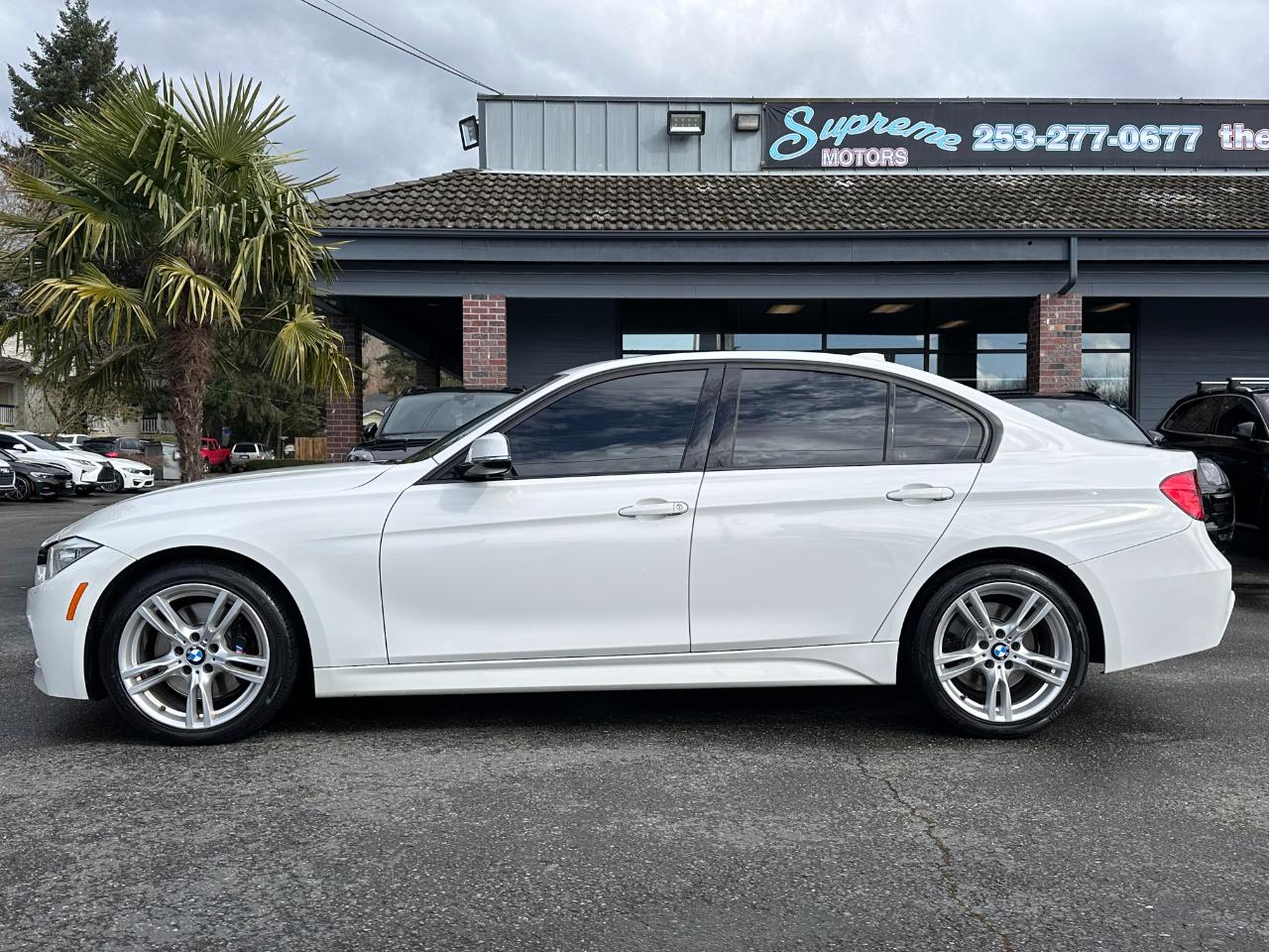 BMW 3 Series 4dr Sdn 335i xDrive AWD 2013