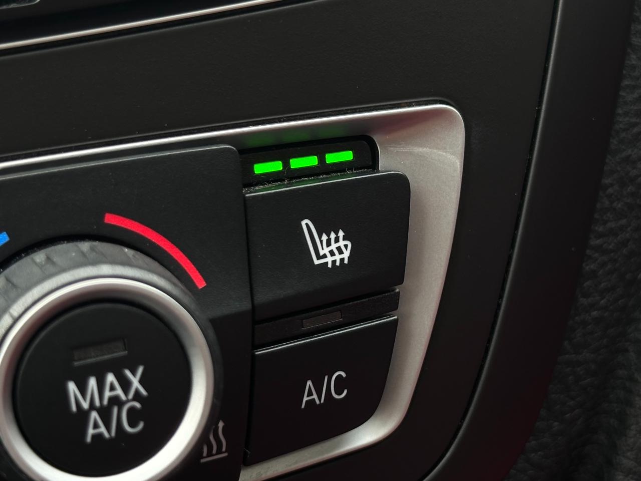 BMW 3 Series 4dr Sdn 335i xDrive AWD 2013