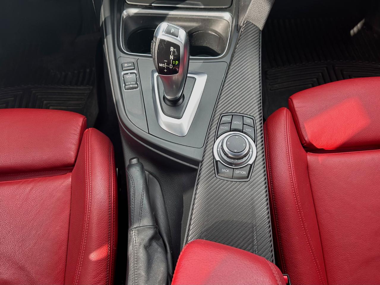 BMW 3 Series 4dr Sdn 335i xDrive AWD 2013