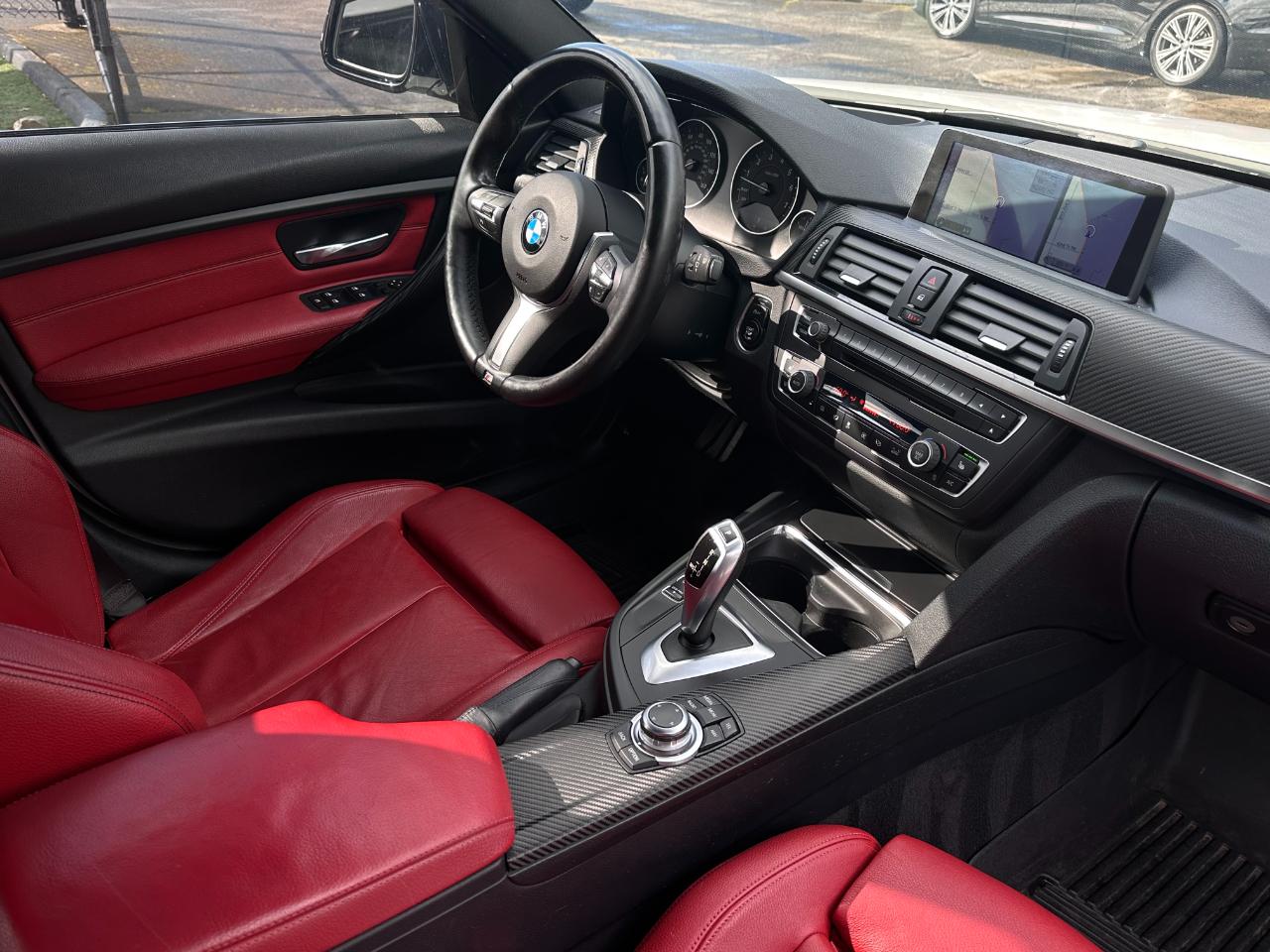 BMW 3 Series 4dr Sdn 335i xDrive AWD 2013