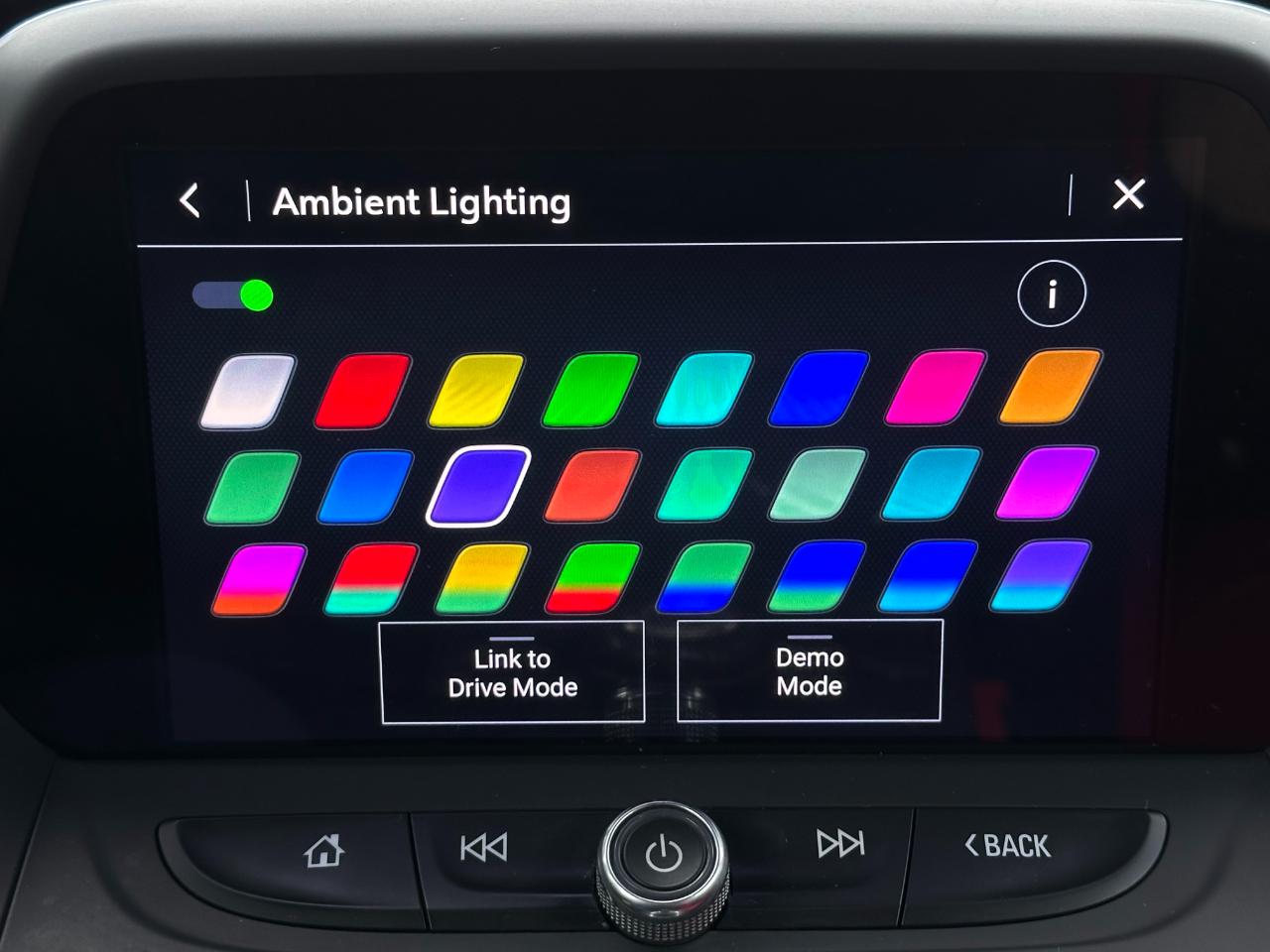 Chevrolet Camaro 2dr Cpe 3LT 2021