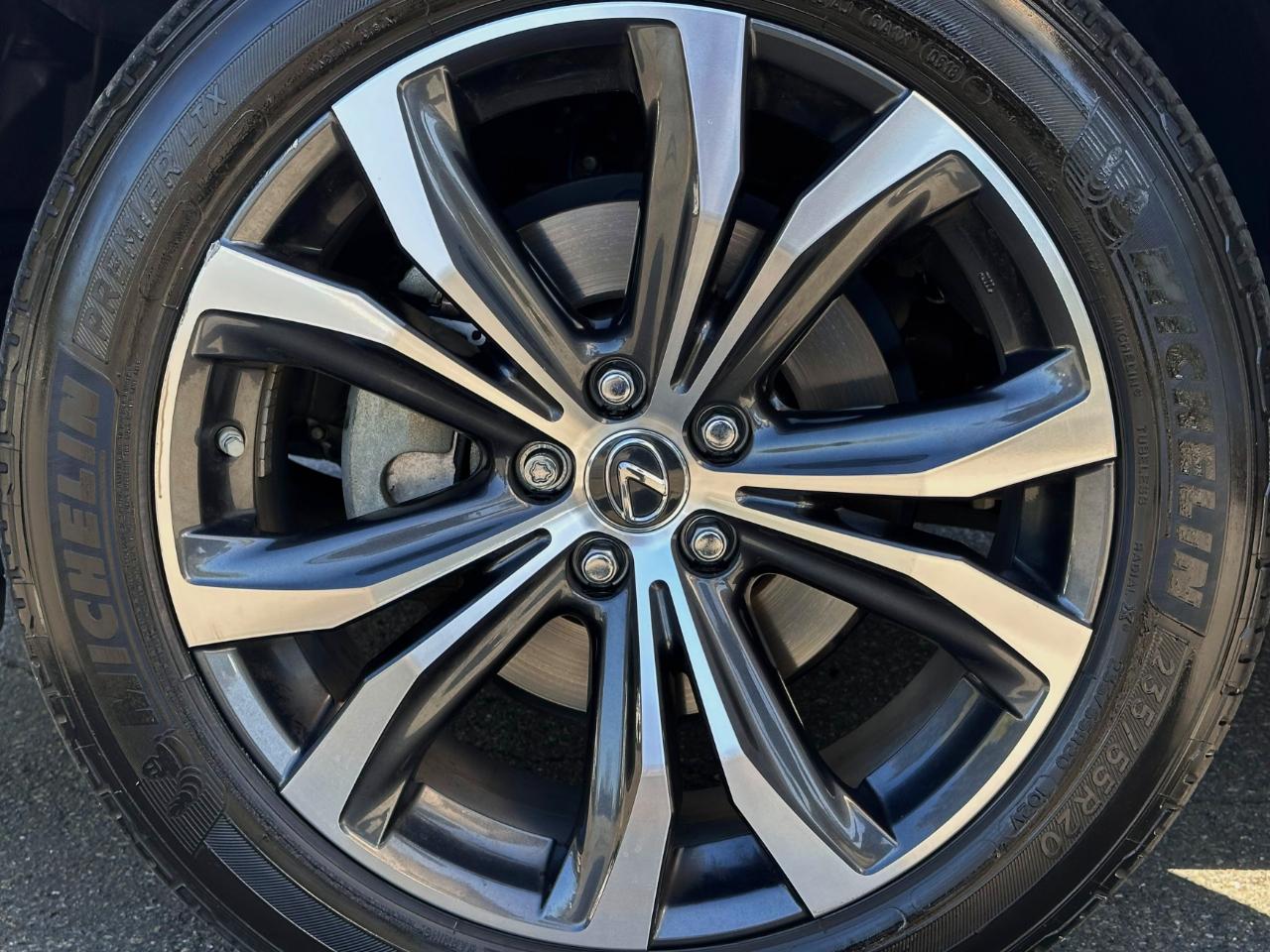 Lexus RX RX 450hL Luxury AWD 2018