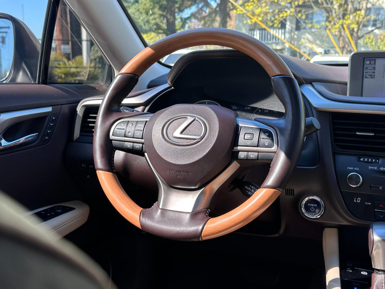 Lexus RX RX 450hL Luxury AWD 2018