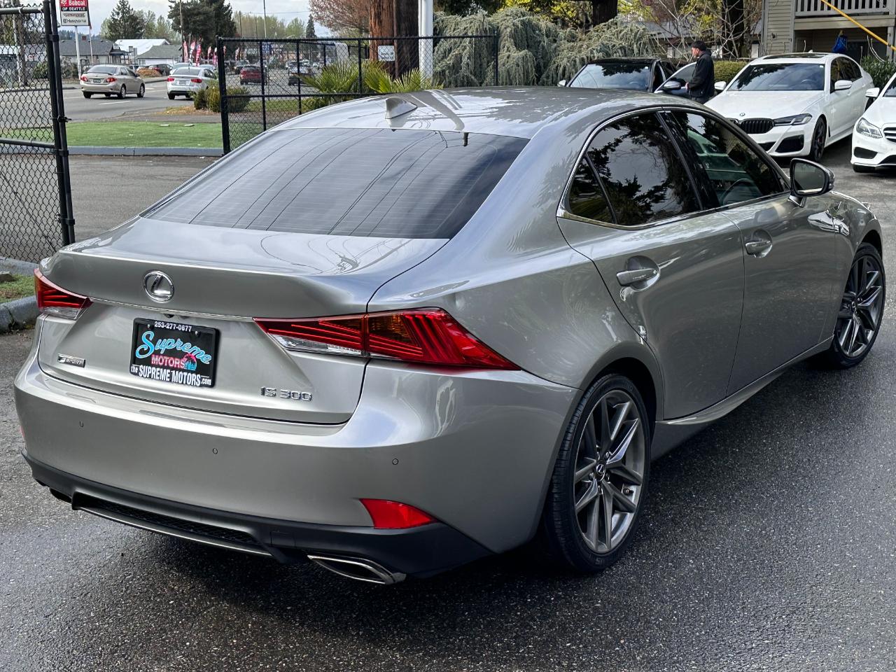 Lexus IS  2018