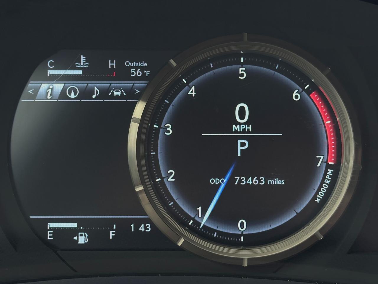 Lexus IS  2018