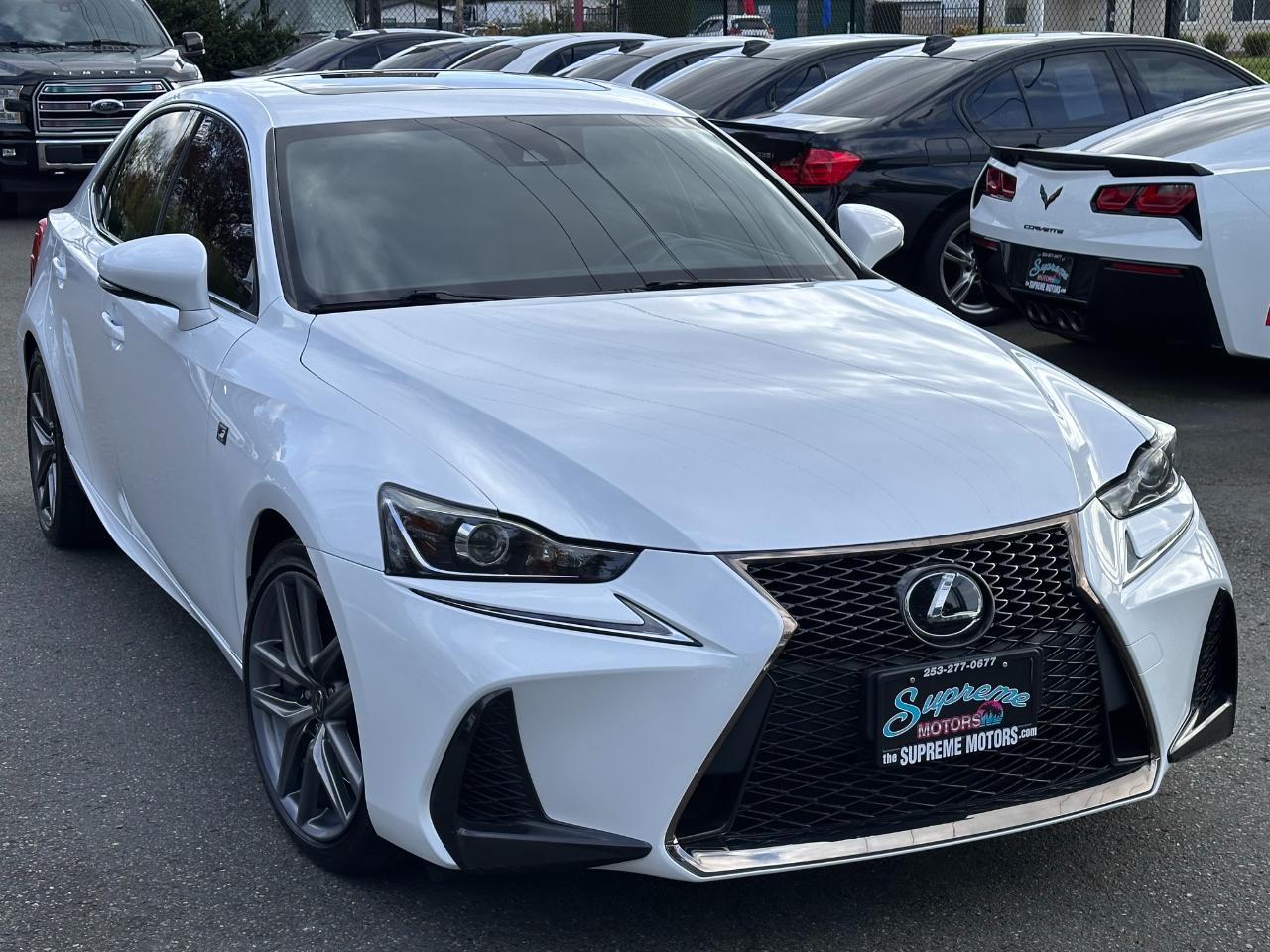 Lexus IS  2017