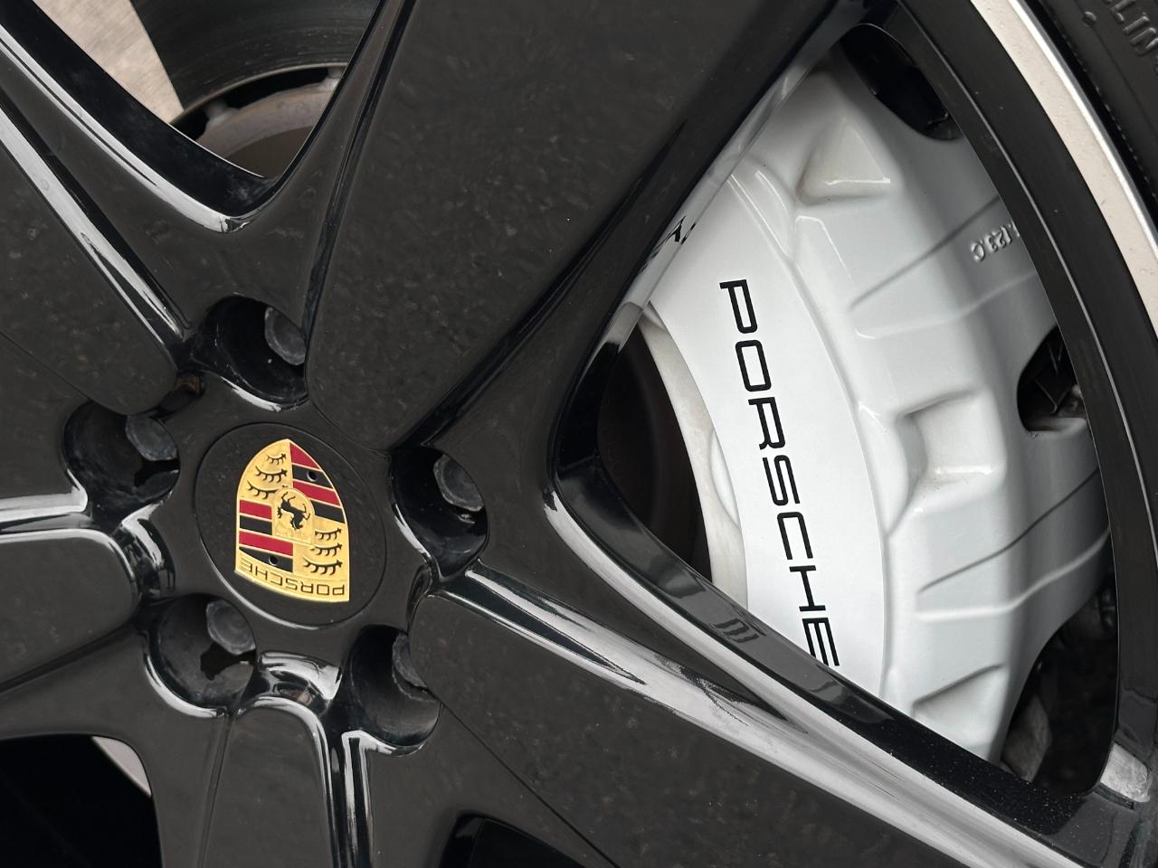 Porsche Macan Turbo AWD 2020