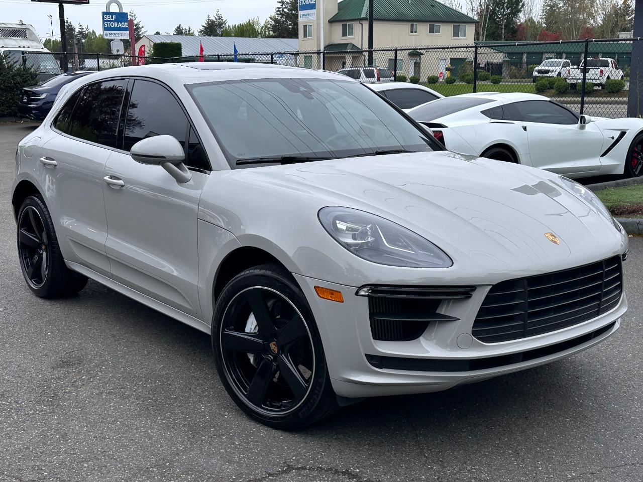 Porsche Macan Turbo AWD 2020