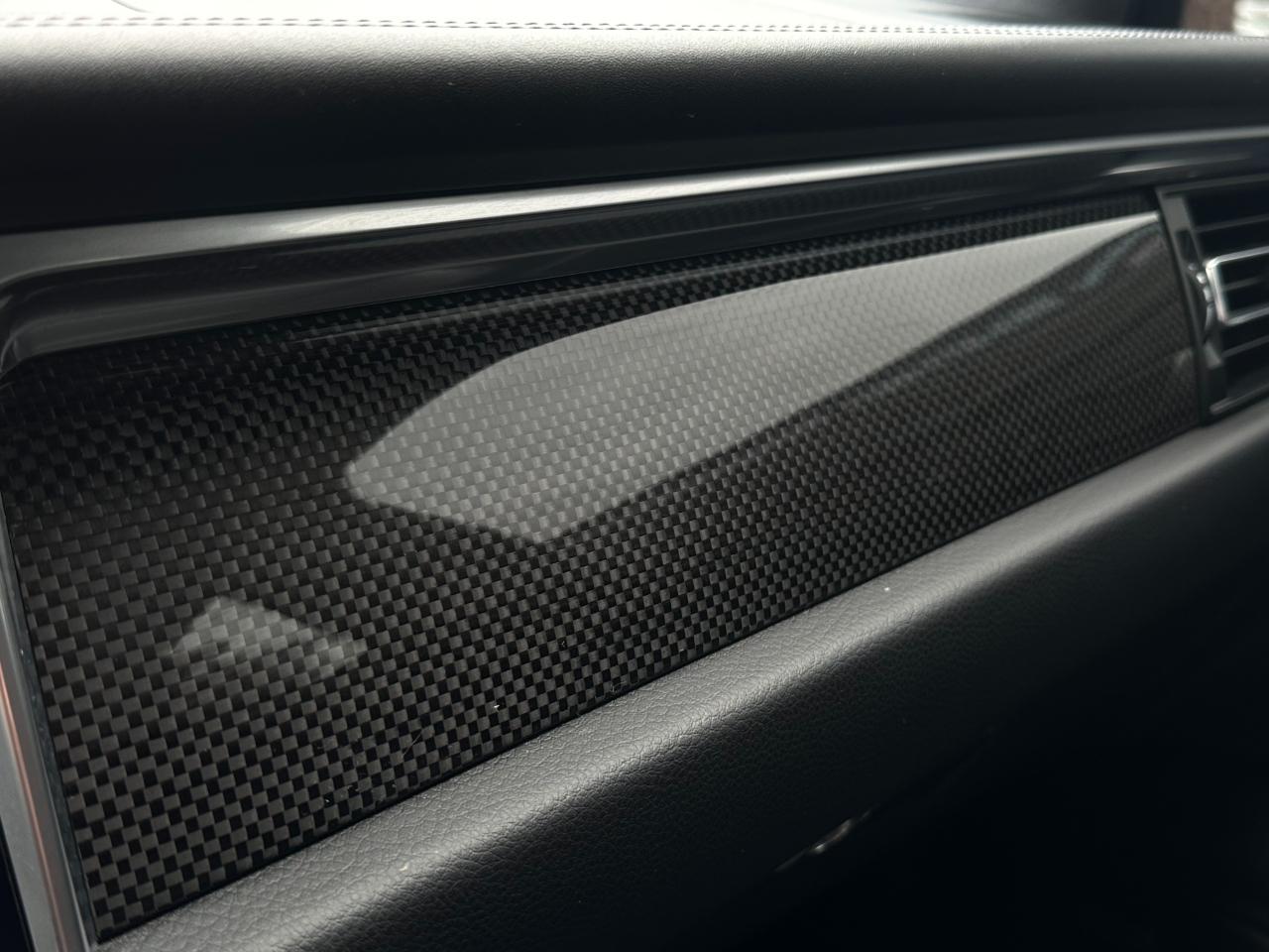 Porsche Macan Turbo AWD 2020