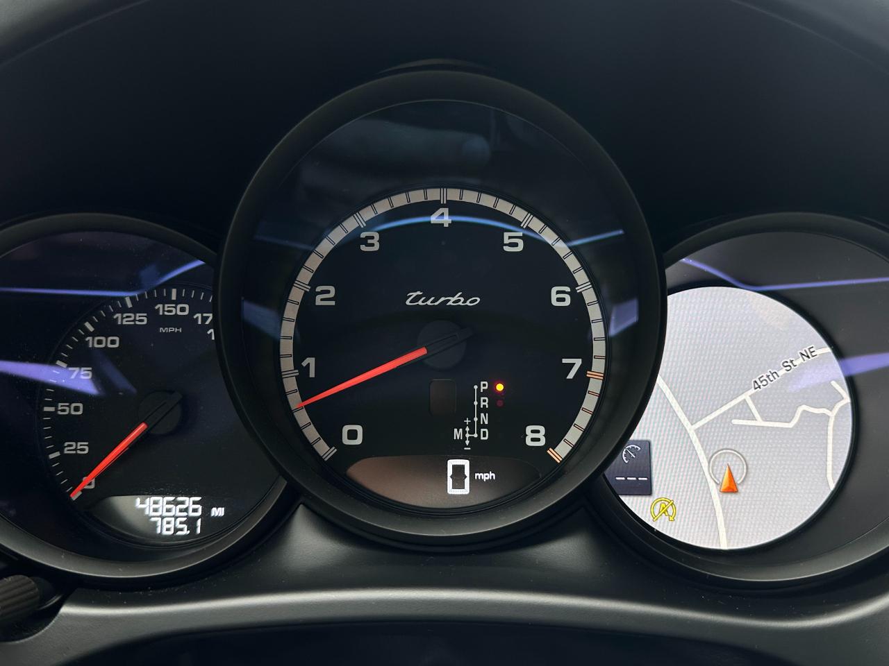 Porsche Macan Turbo AWD 2020