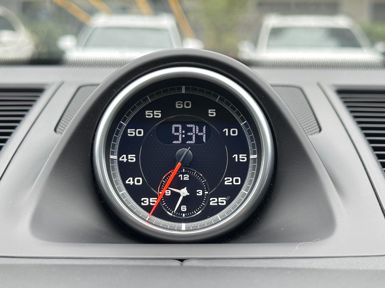 Porsche Macan Turbo AWD 2020