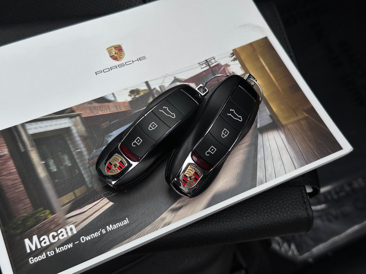 Porsche Macan Turbo AWD 2020