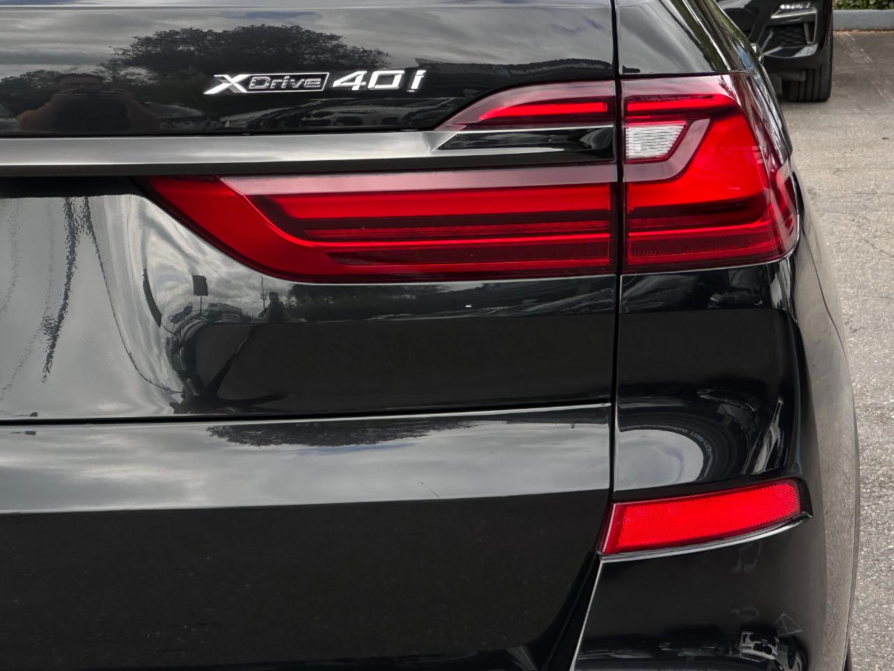 BMW X7  2020