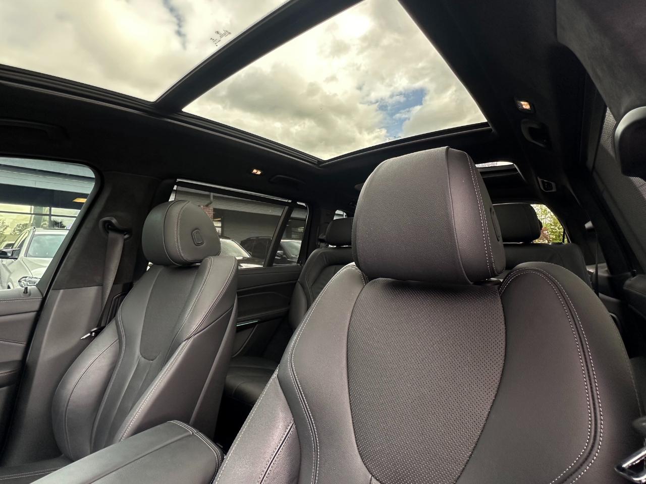 BMW X7  2020