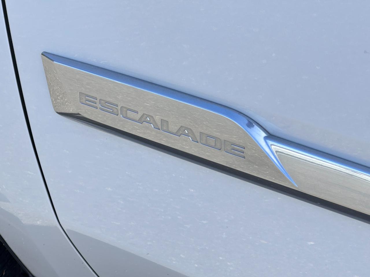 Cadillac Escalade  2016