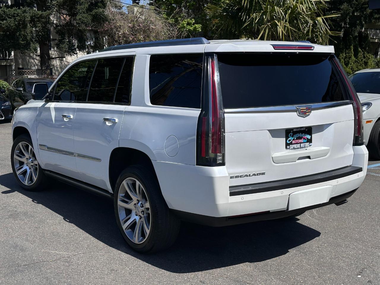 Cadillac Escalade  2016