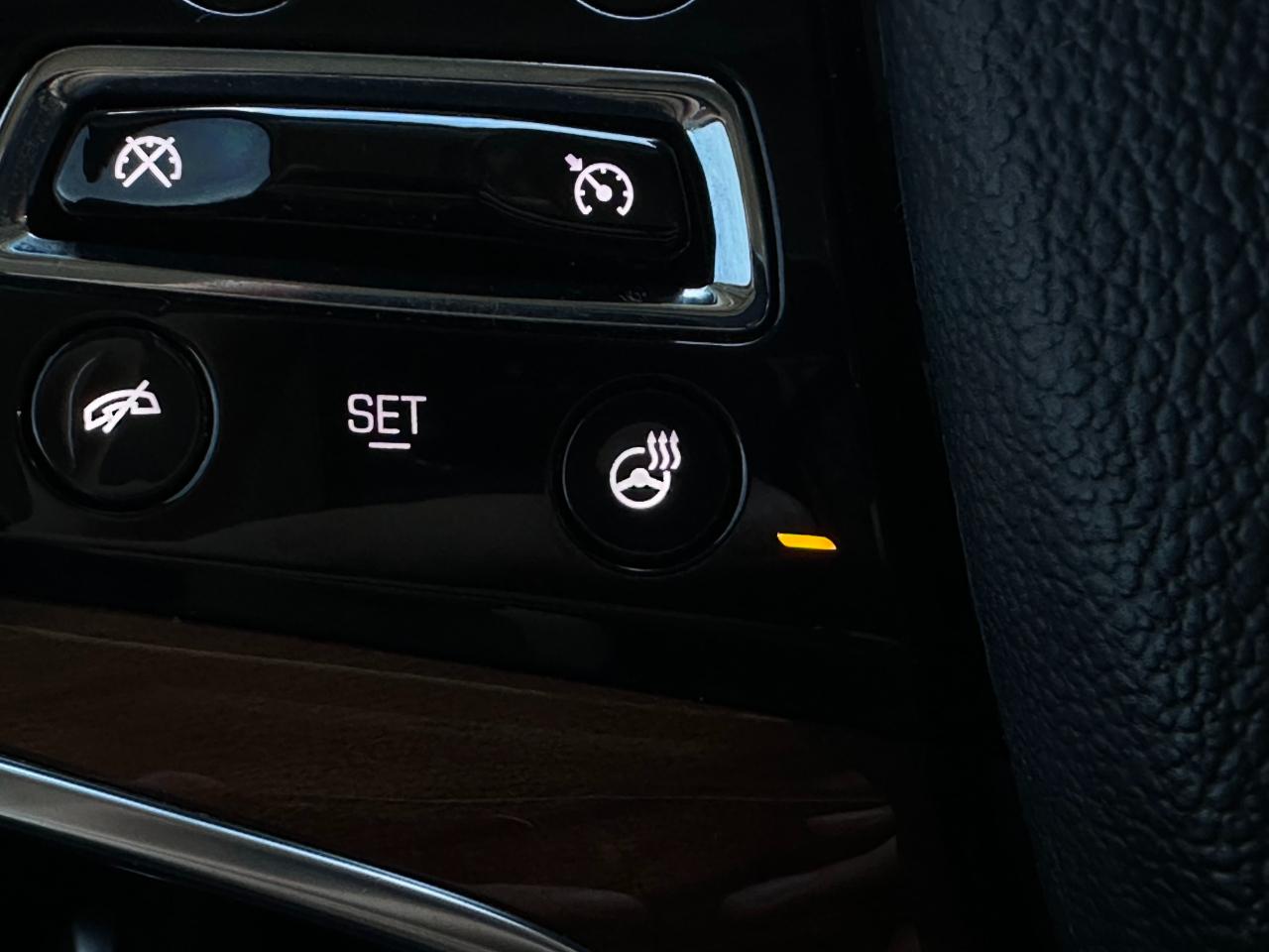 Cadillac Escalade  2016