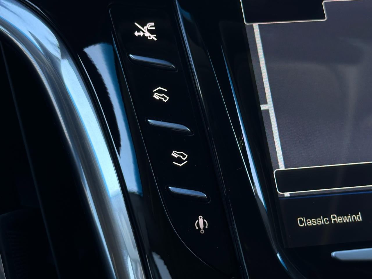 Cadillac Escalade  2016