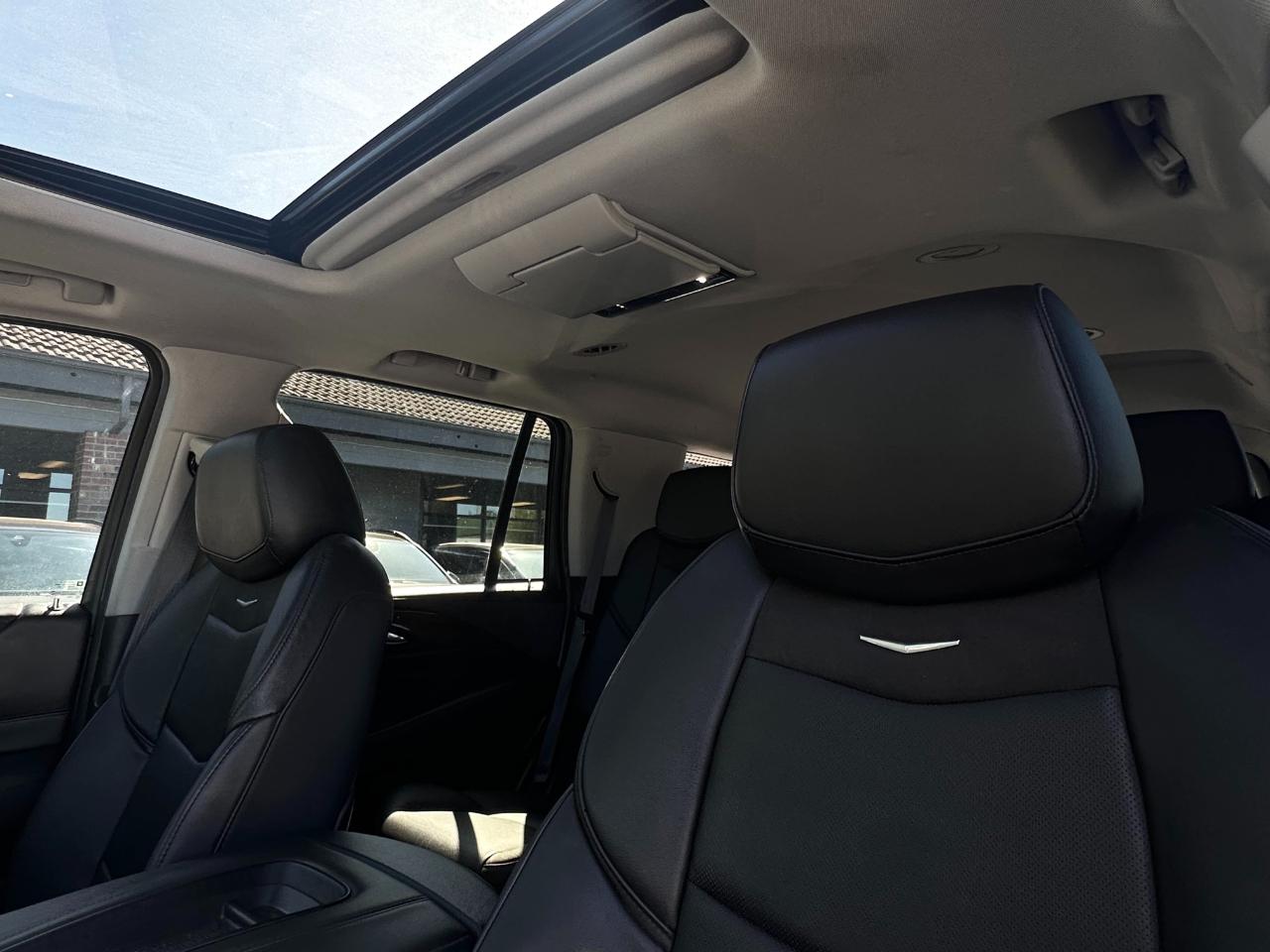 Cadillac Escalade  2016