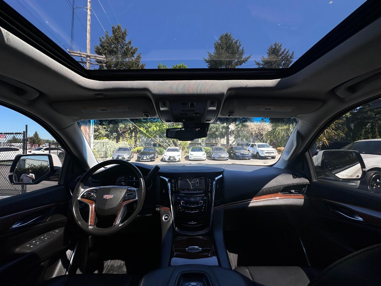 Cadillac Escalade  2016
