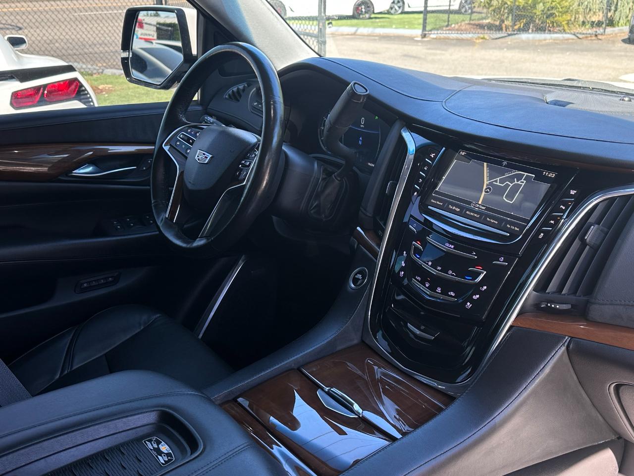 Cadillac Escalade  2016