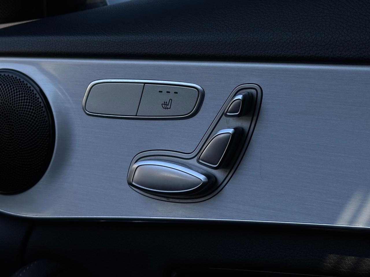 Mercedes-Benz C-Class  2021