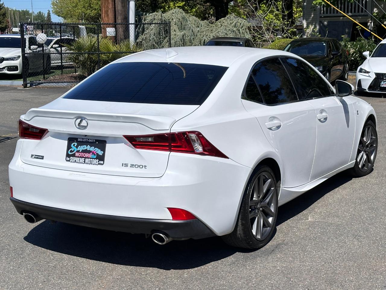 Lexus IS 200t  2016