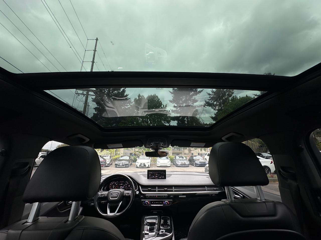 Audi Q7 SE Premium Plus 55 TFSI quattro 2019