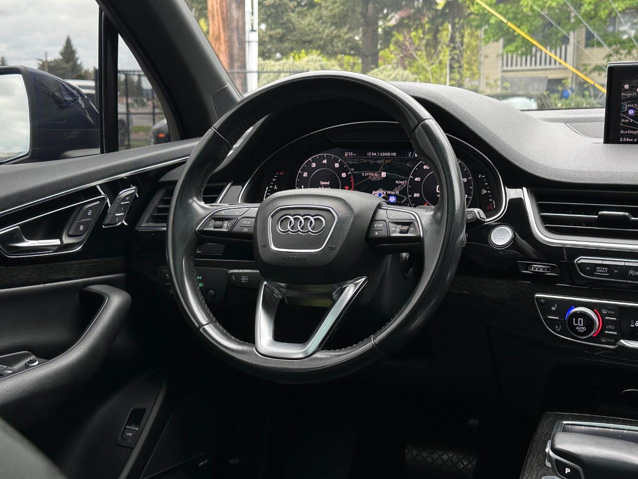 Audi Q7 SE Premium Plus 55 TFSI quattro 2019