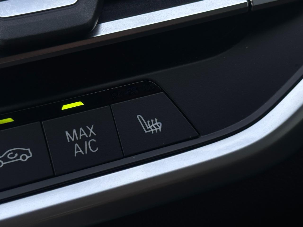 BMW X5 xDrive40i Sports Activity Vehicle 2020