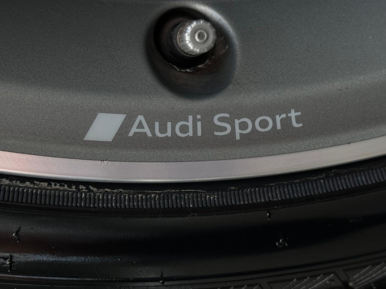 Audi A4 Sedan S line Premium Plus 45 TFSI quattro 2021