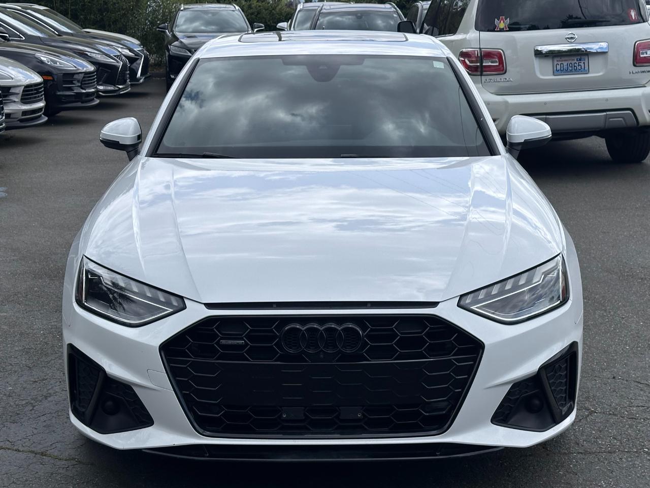 Audi A4 Sedan  2021