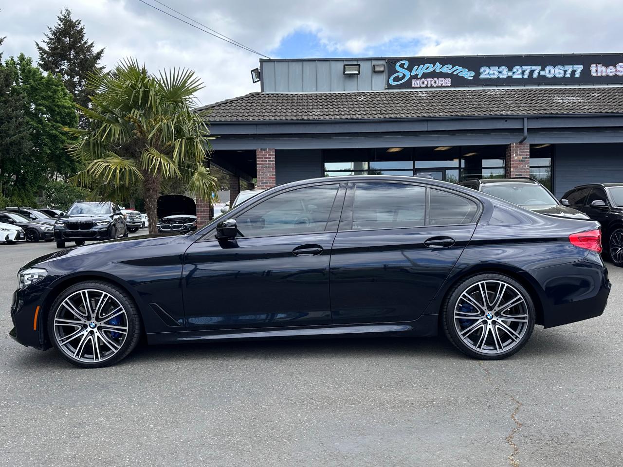 BMW 5 Series  2019