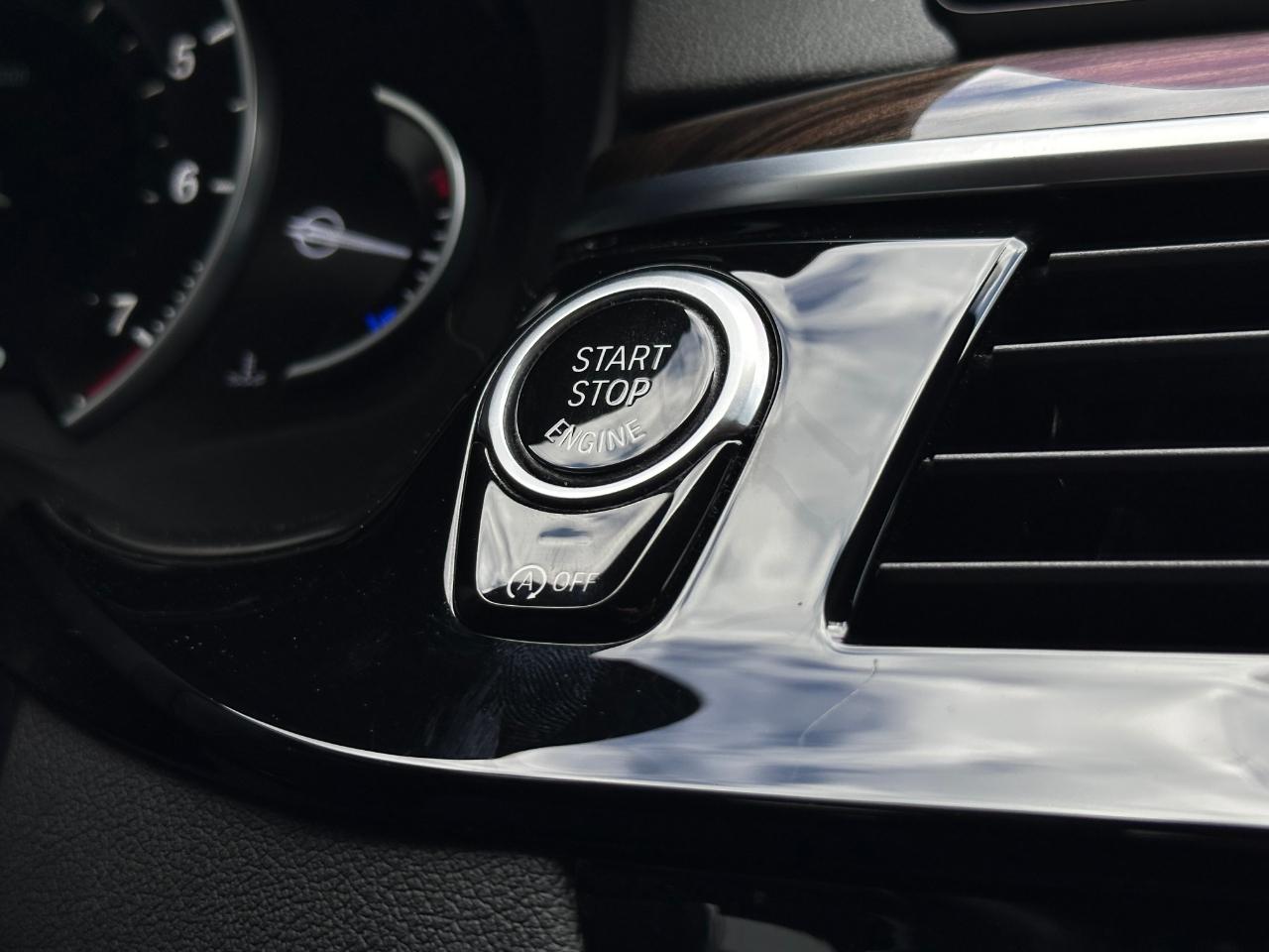 BMW 5 Series  2019