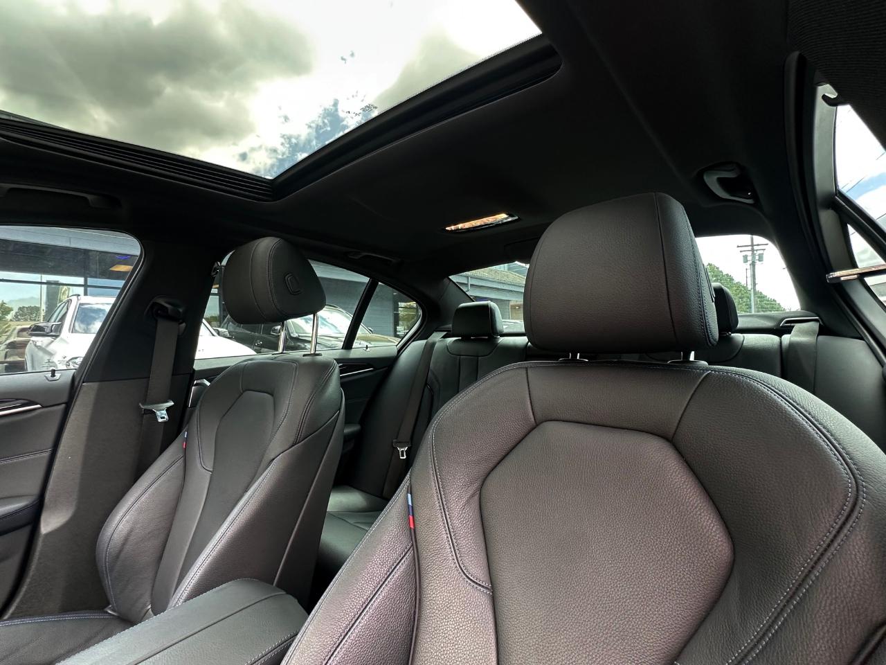 BMW 5 Series  2019