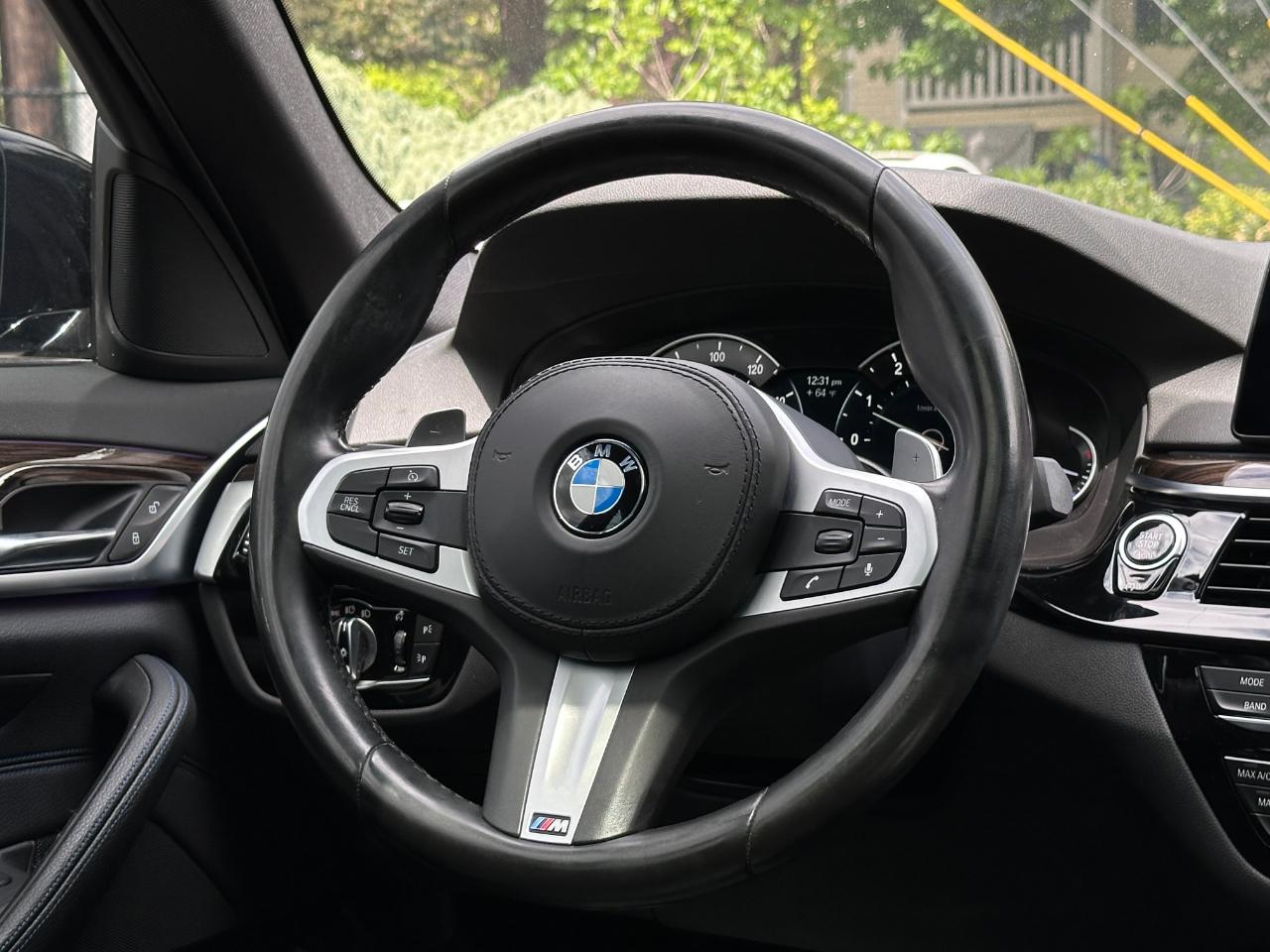 BMW 5 Series  2019