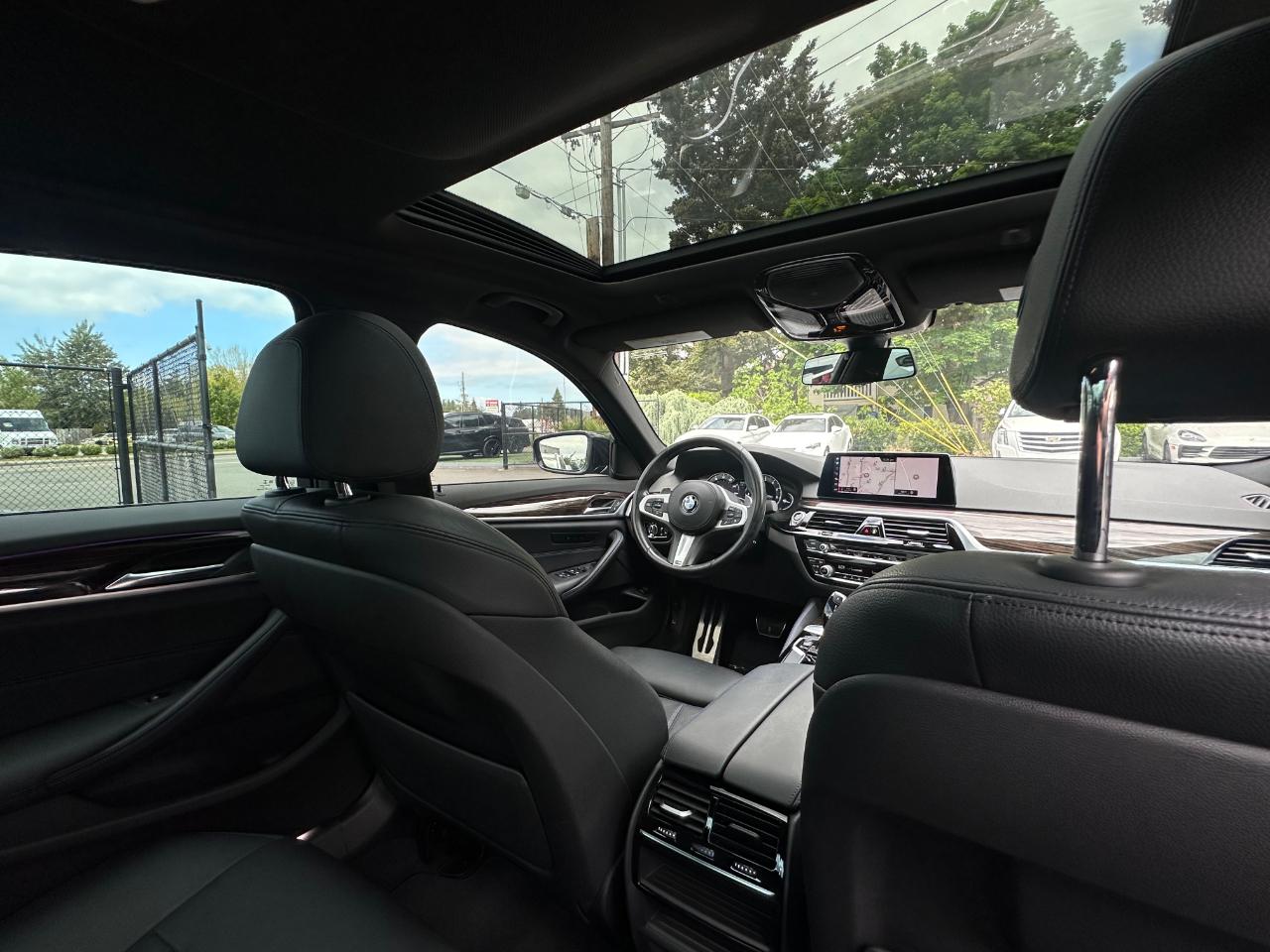 BMW 5 Series  2019
