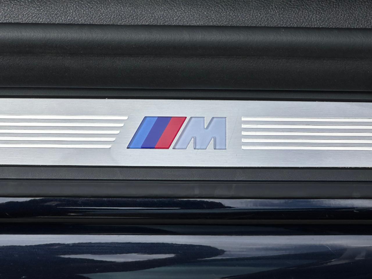 BMW 5 Series  2019