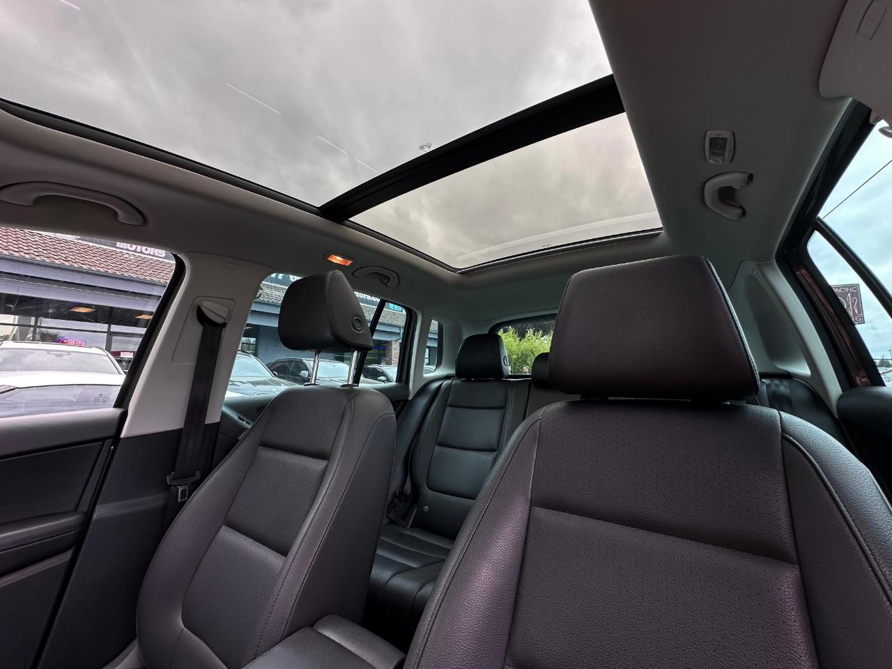 Volkswagen Tiguan  2016