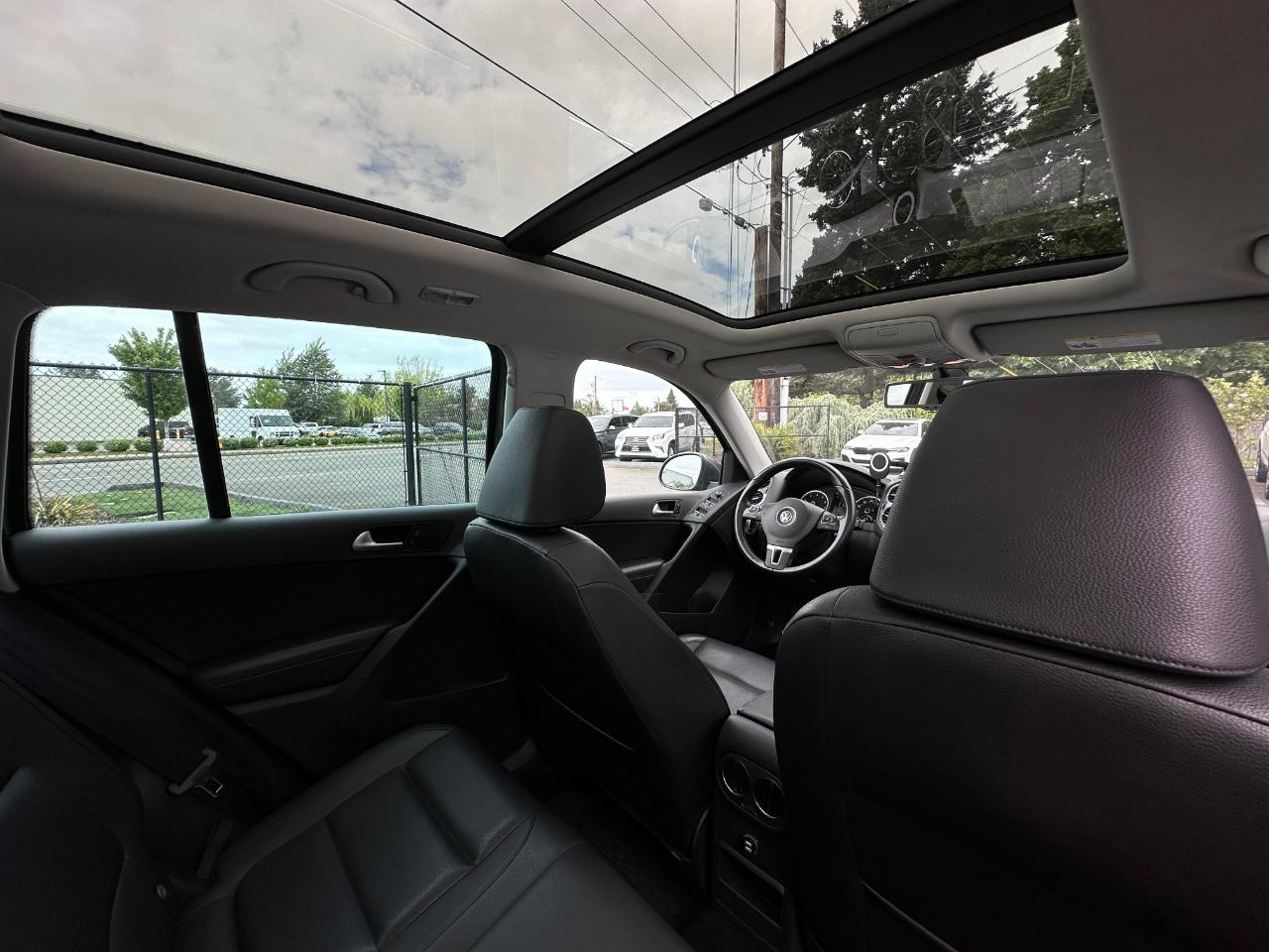 Volkswagen Tiguan  2016