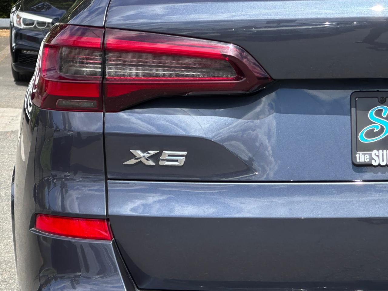 BMW X5 xDrive40i Sports Activity Vehicle 2021