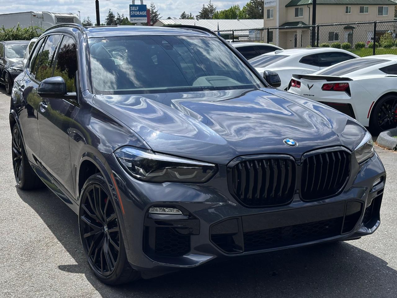 BMW X5 xDrive40i Sports Activity Vehicle 2021