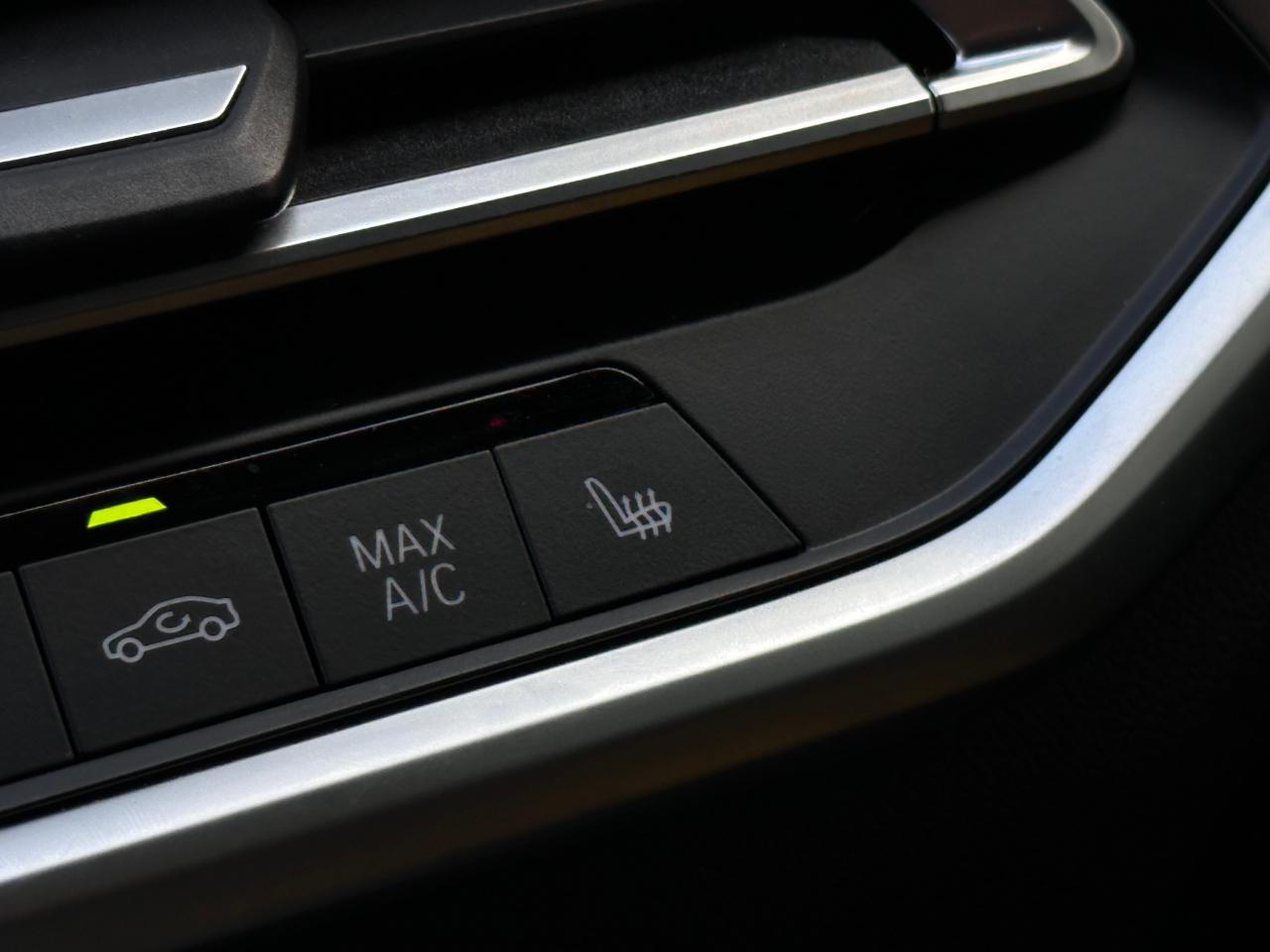 BMW X5 xDrive40i Sports Activity Vehicle 2021