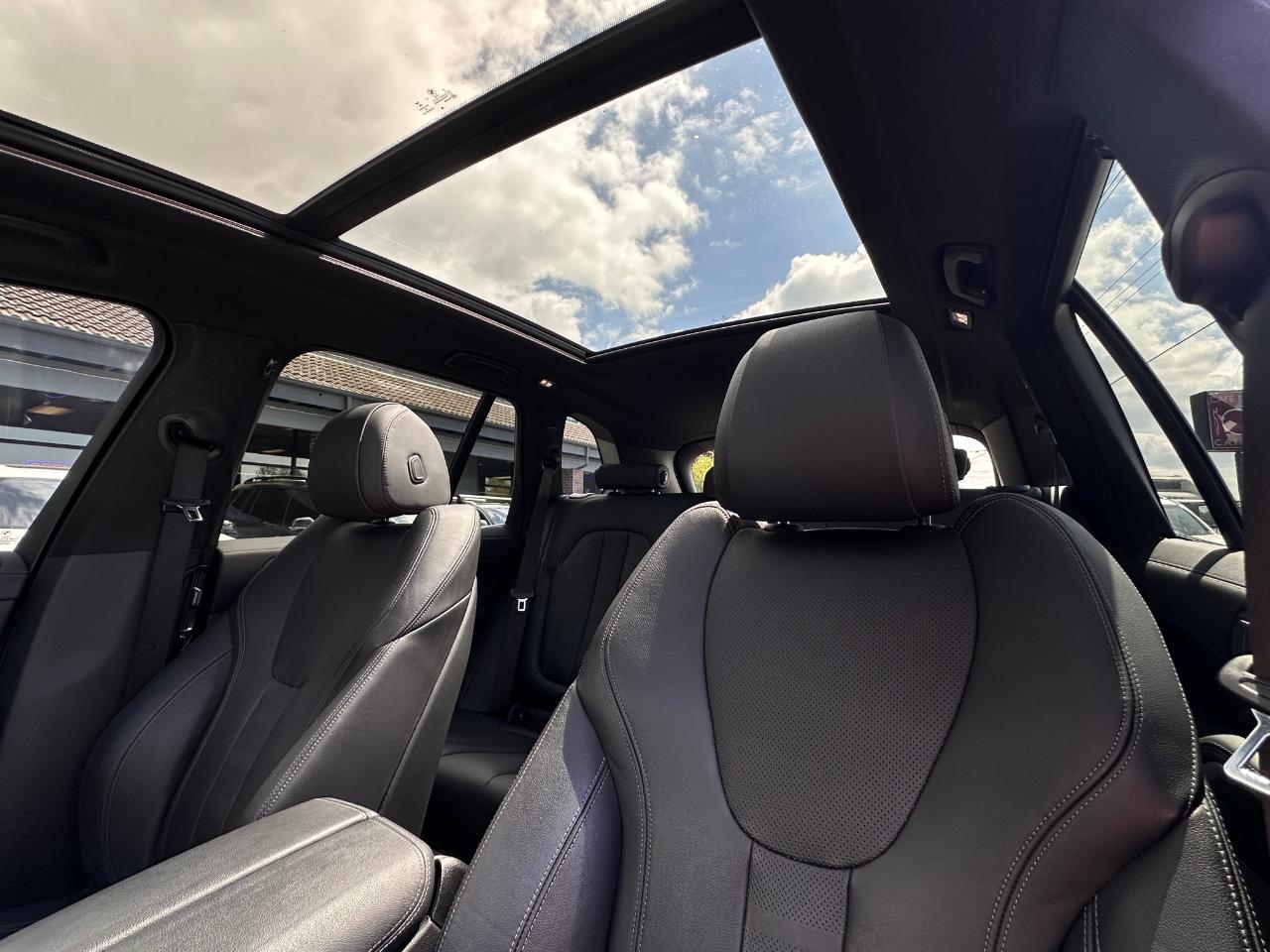 BMW X5 xDrive40i Sports Activity Vehicle 2021