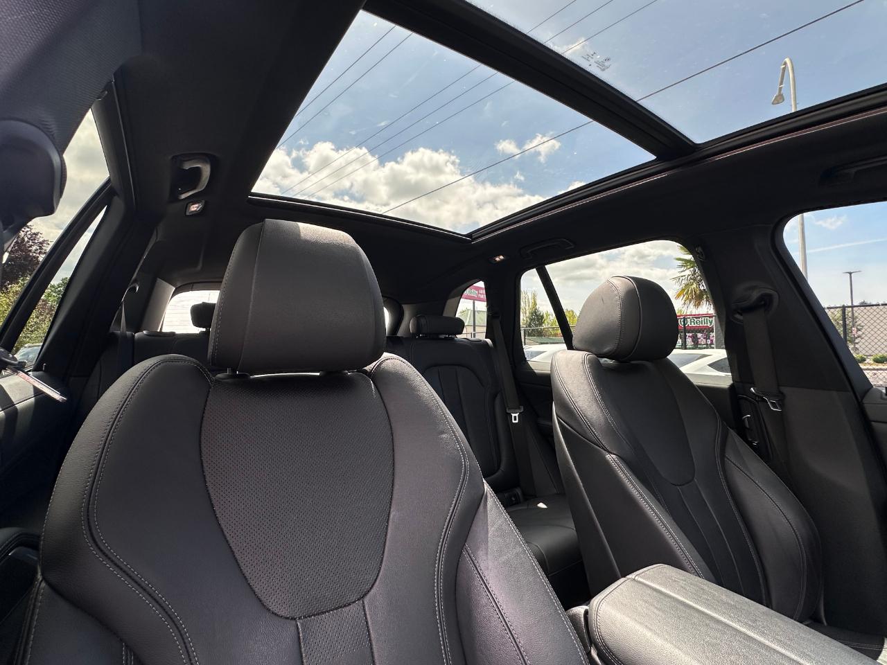 BMW X5 xDrive40i Sports Activity Vehicle 2021