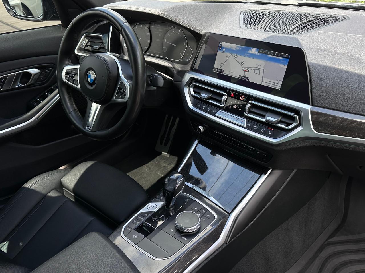 BMW 3 Series  2021