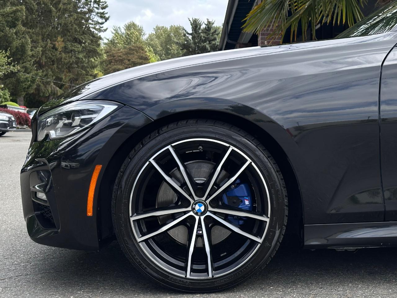 BMW 3 Series  2021