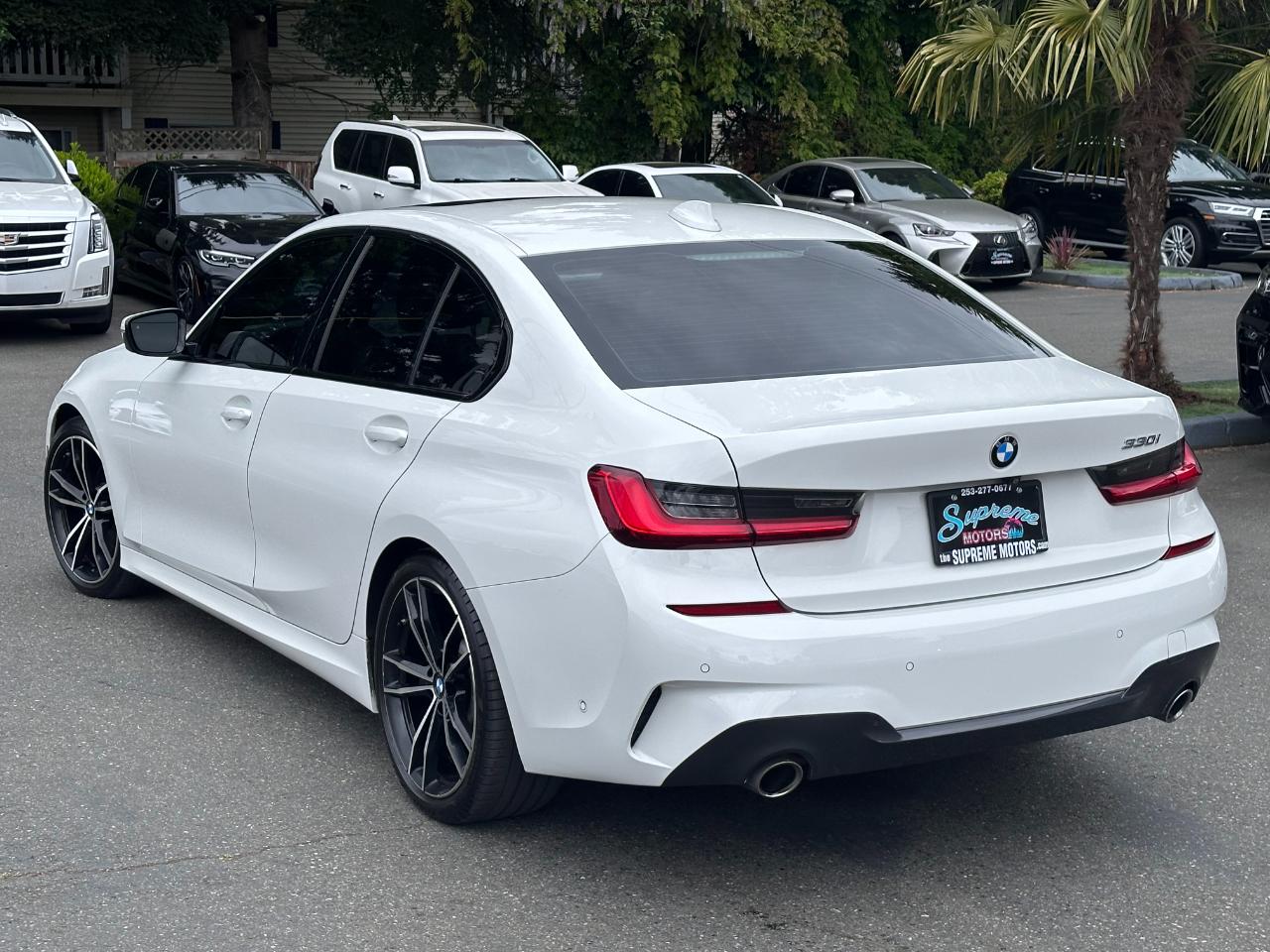 BMW 3 Series  2021