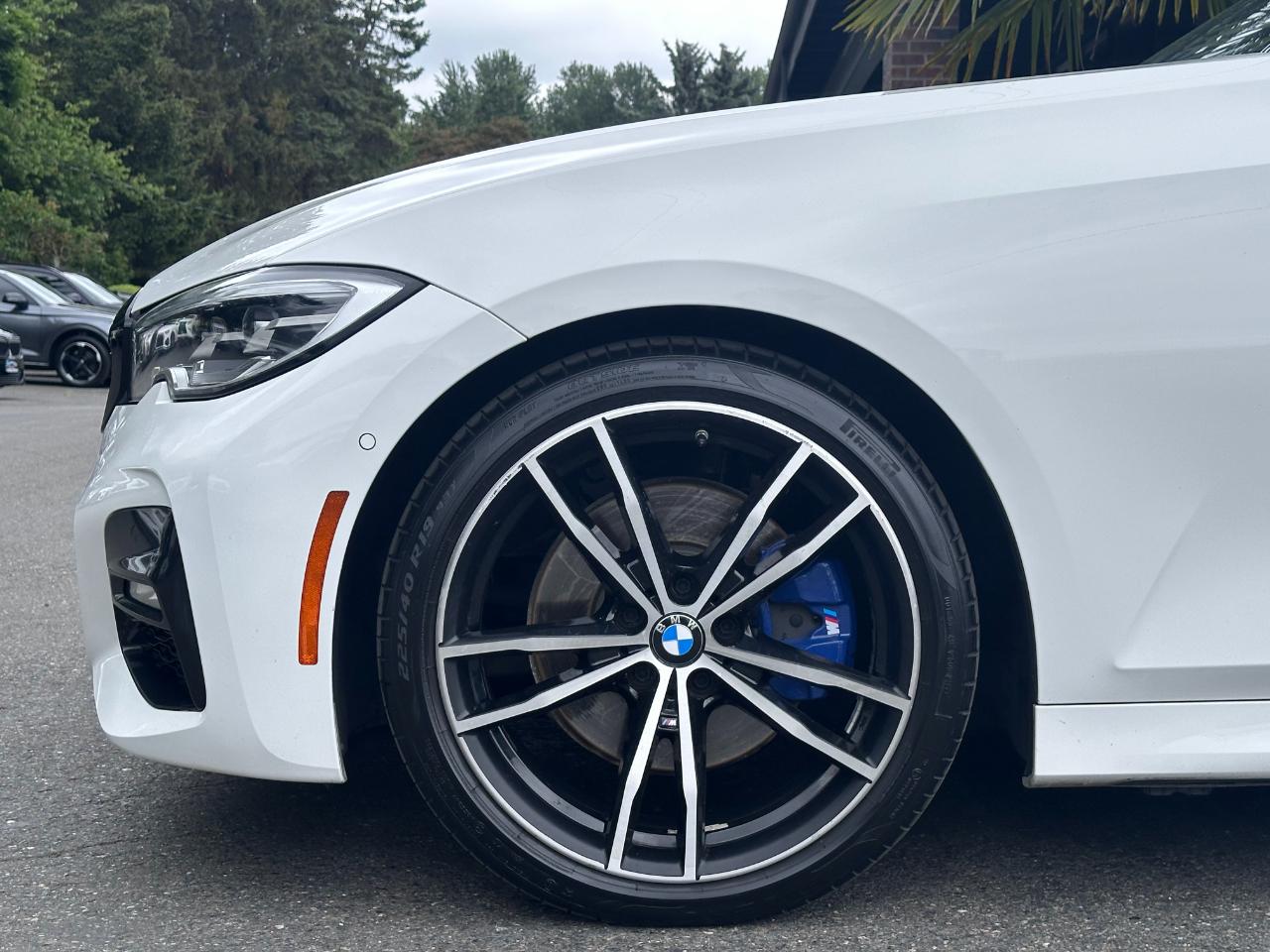 BMW 3 Series  2021