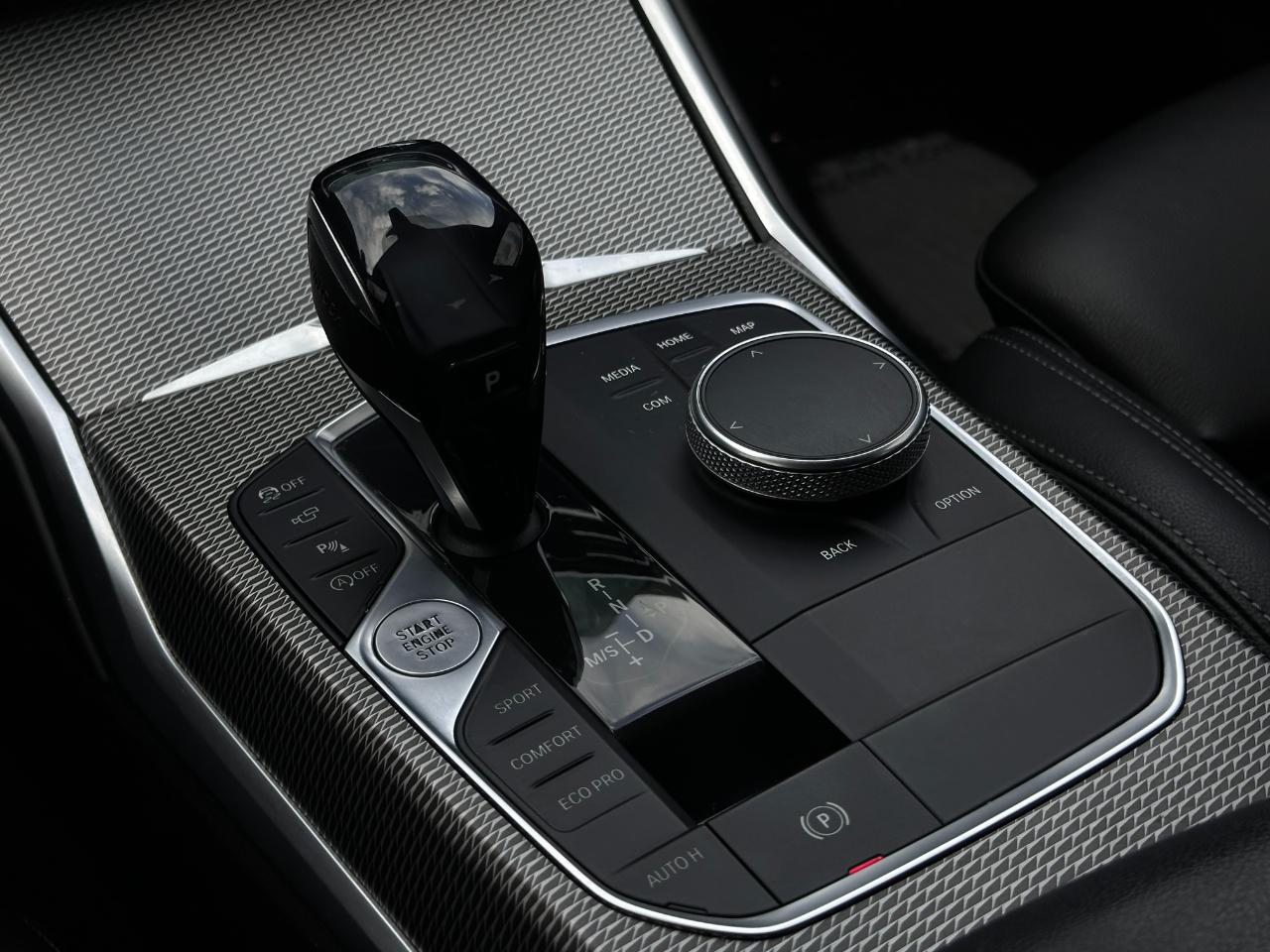 BMW 3 Series  2019